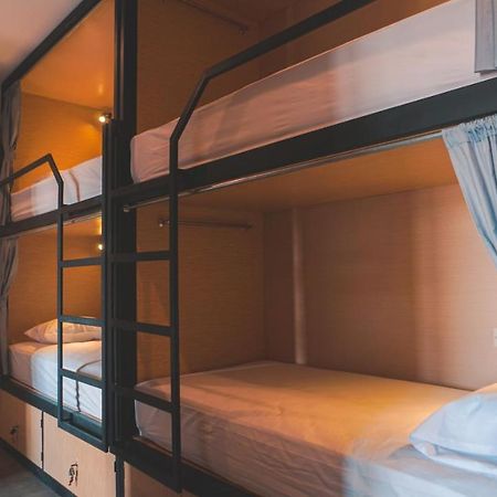 Penak Malioboro Hostel Yogyakarta Dış mekan fotoğraf