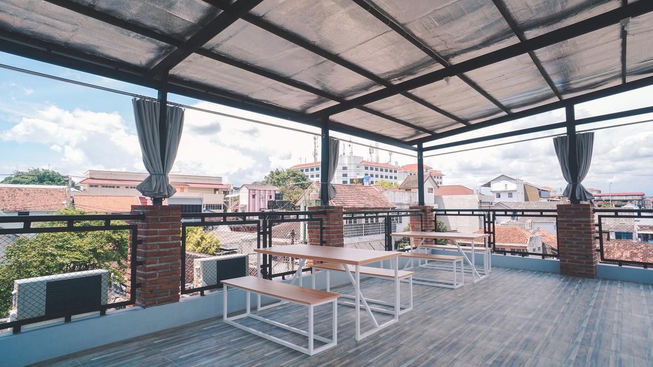 Penak Malioboro Hostel Yogyakarta Dış mekan fotoğraf