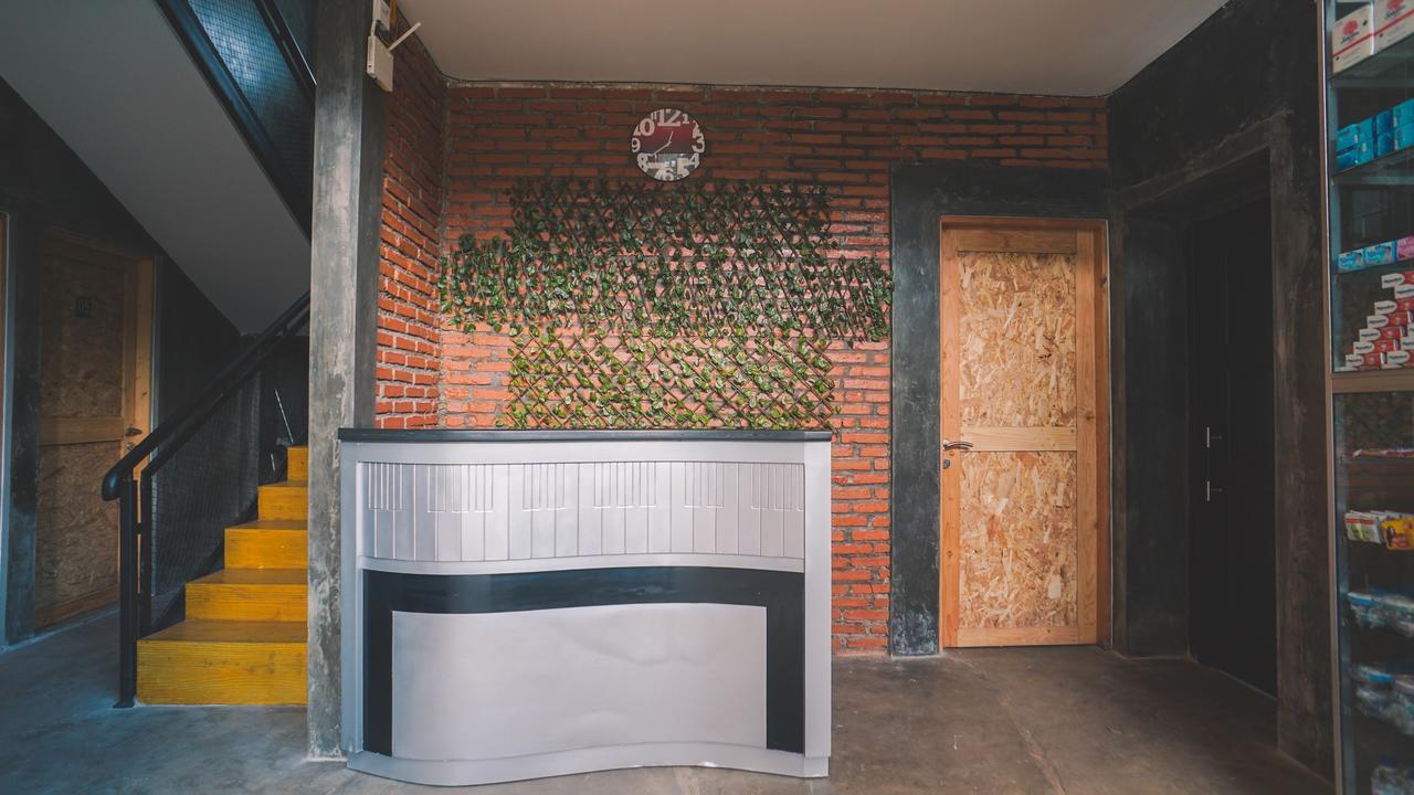 Penak Malioboro Hostel Yogyakarta Dış mekan fotoğraf