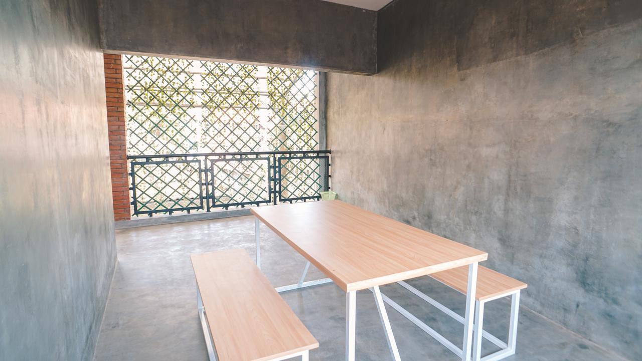Penak Malioboro Hostel Yogyakarta Dış mekan fotoğraf
