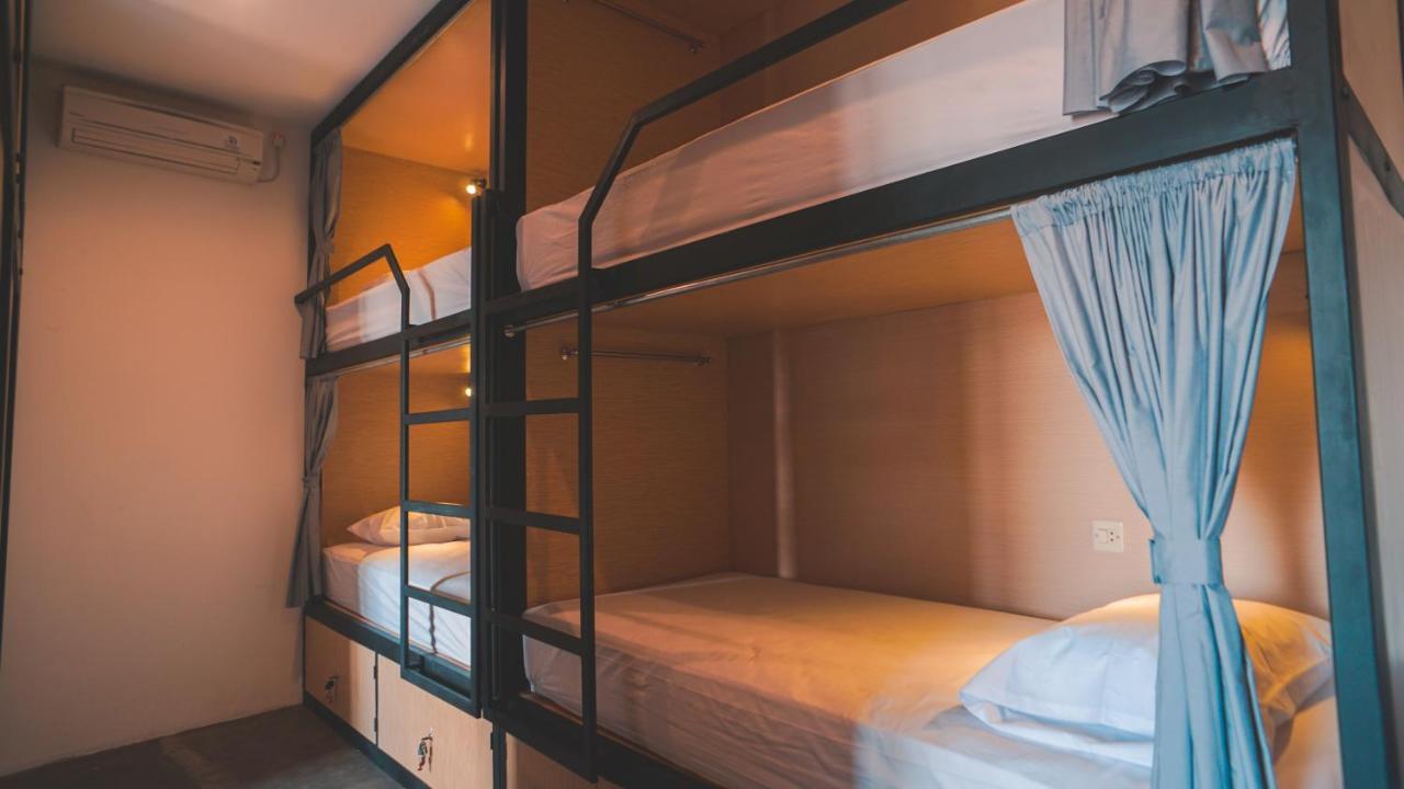 Penak Malioboro Hostel Yogyakarta Dış mekan fotoğraf